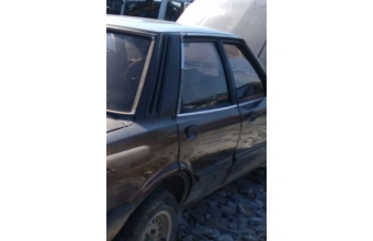 1988 ford taunus çıkma sağ arka kapı.