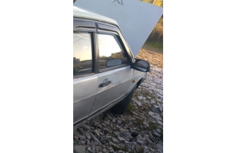 1993 model lada samara 1.5 çıkma sağ ön kapı.