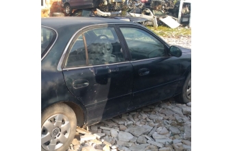 1994 hyundai sonata çıkma sağ takım kapı.