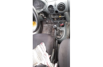 1998 - 2000 model renault kangoo 1.9 çıkma vites konsolu.