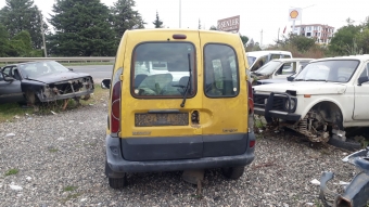 1998 - 2000 model renault kangoo 1.9 çıkma bagaj kapıları.