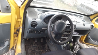 1998 - 2000 model renault kangoo 1.9 çıkma göğüslük.