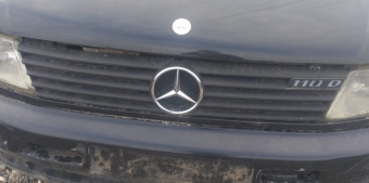 1998 model mercedes benz vito 110 cdi çıkma ön panjur.