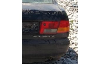 1998 model toyota carina 2 çıkma sağ stop lambası.