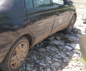 1998 model toyota carina 2 çıkma sağ takım jant lastik.