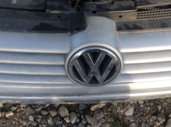 1999 model volkswagen bora 1.6 sr sökme panjur arma.