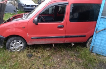 2001 model renault kangoo 1.9 dizel çıkma sol yan panel.