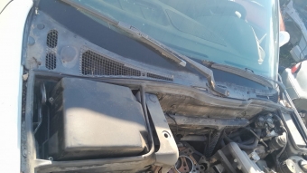 Bmw e34 kasa 5.20 camonu izgara orjinal parça