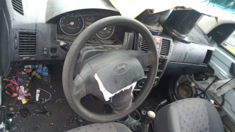 Hyundai Getz dolu göğüs orjinal parça